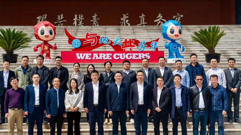 光伏电站分布式与地面电站：发电效率的差异化分析
